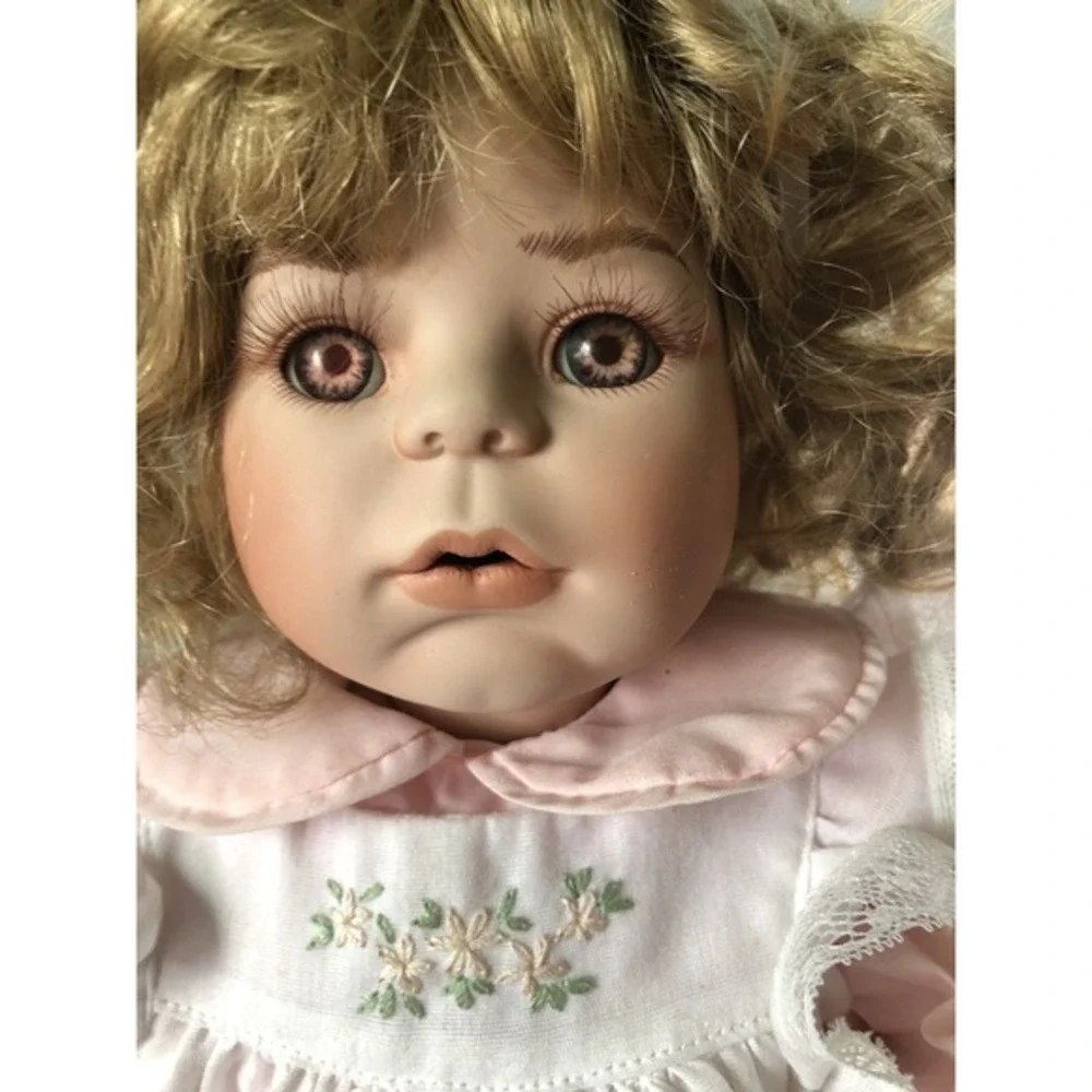 Porcelain Doll by Margitt‎ Dassen 19